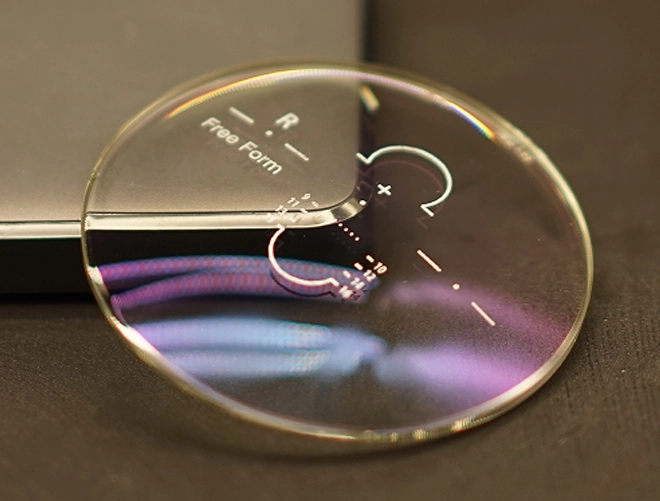 Lentes de grau progressivas com design personalizado freeform - laboratório óptico de prescrição - 4